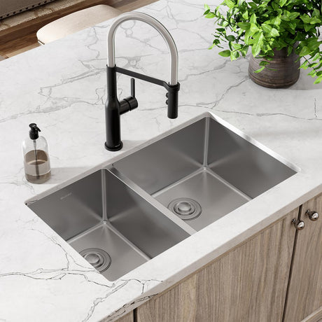 18 Gauge Stainless Steel 31.5 x 18.5 x 9 Double Bowl Undermount Kitchen Sink