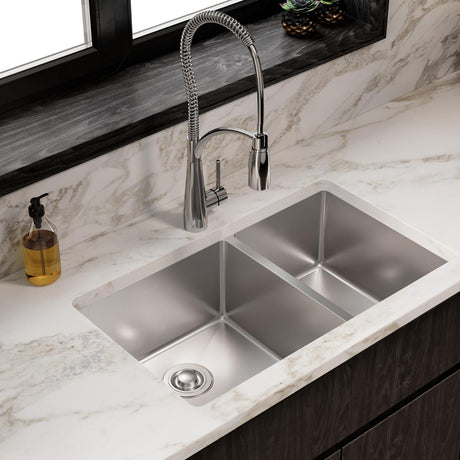 18 Gauge Stainless Steel 31.5 x 18.5 x 9 Double Bowl Undermount Kitchen Sink